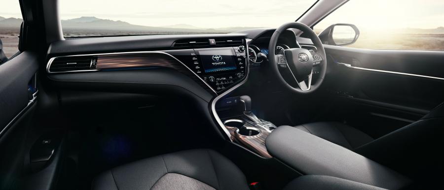 Торпедо Toyota Camry Hybrid 2017 года  (JP) (фото 9 из 13)